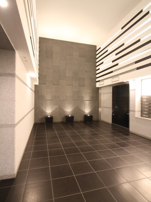 ブレシア日本橋蛎殻町（301）の物件外観写真