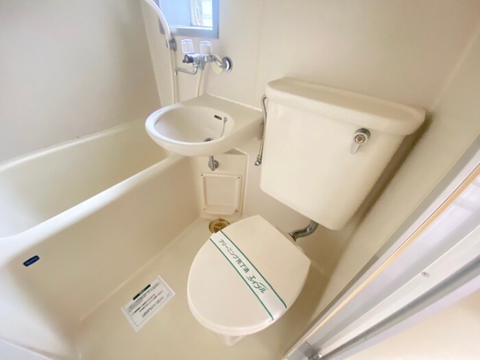 ヴィラ第二白楽の物件内観写真