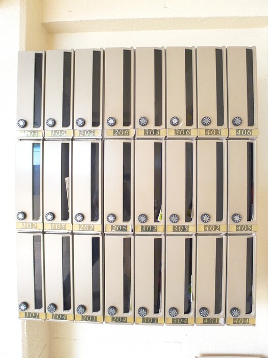 シルバーハイツの物件外観写真