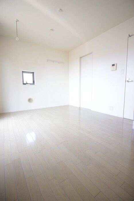 カーサヴィエントの物件内観写真