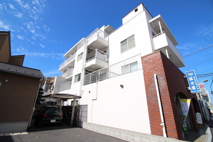 シティハイツルミエールの物件外観写真