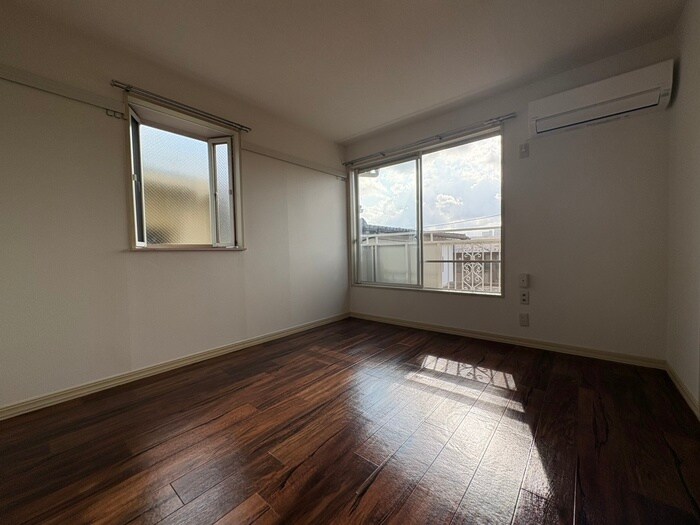 ロジュマンエビナの物件内観写真