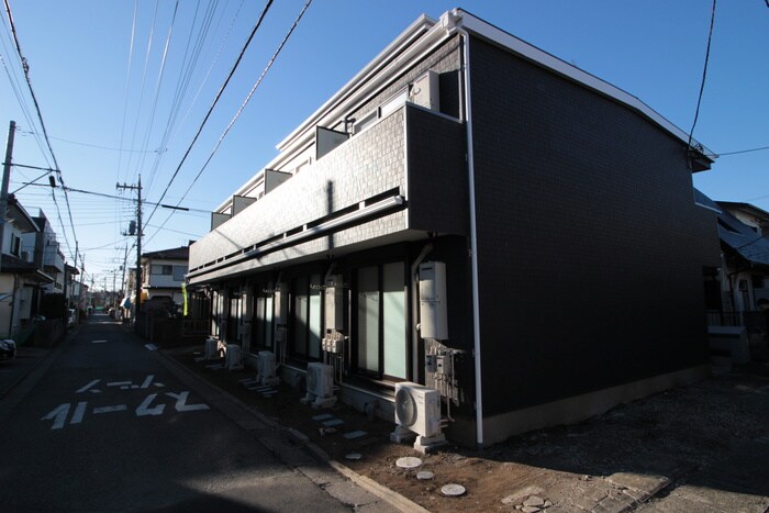 カーサ・デ・ナル鶴間の物件外観写真