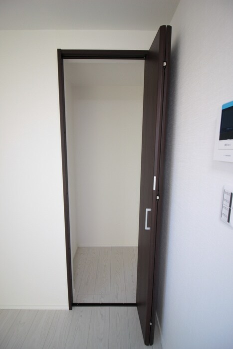 カーサ・デ・ナル鶴間の物件内観写真