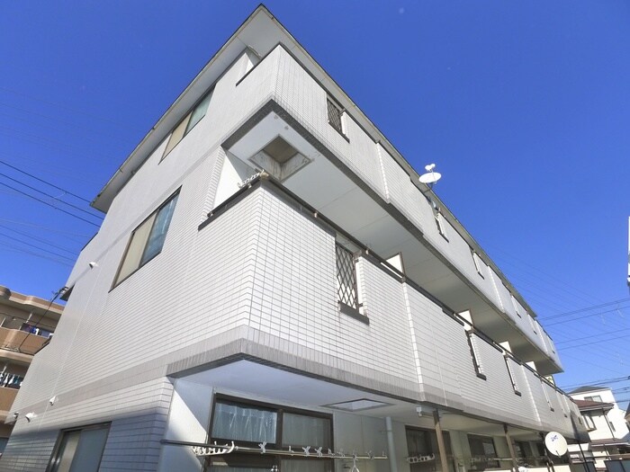 ジュネス金子の物件外観写真