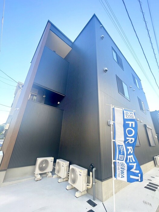 ルピナス平井の物件外観写真