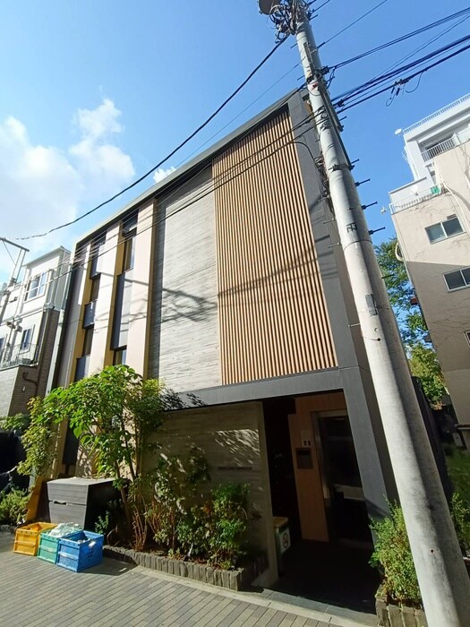 LEGALAND白山の物件外観写真