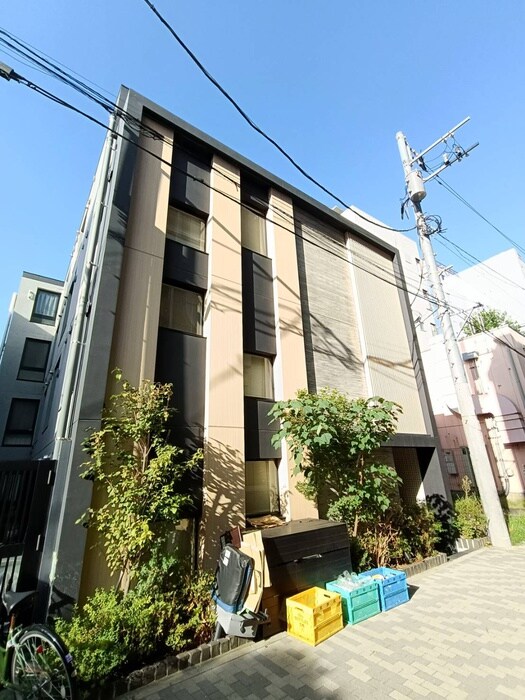 LEGALAND白山の物件外観写真