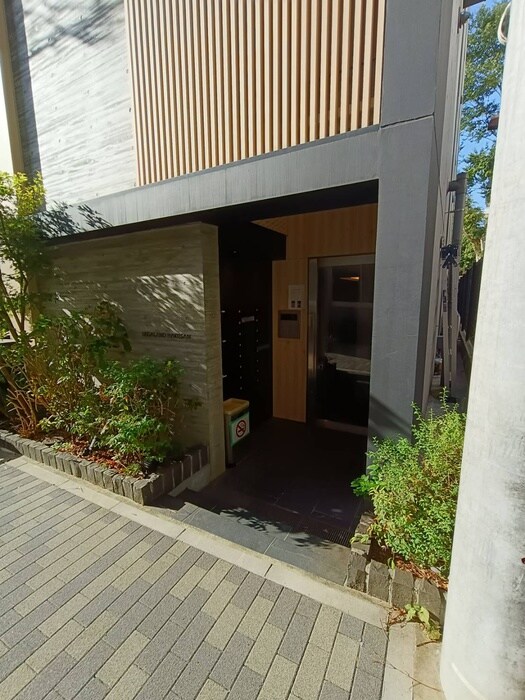 LEGALAND白山の物件外観写真