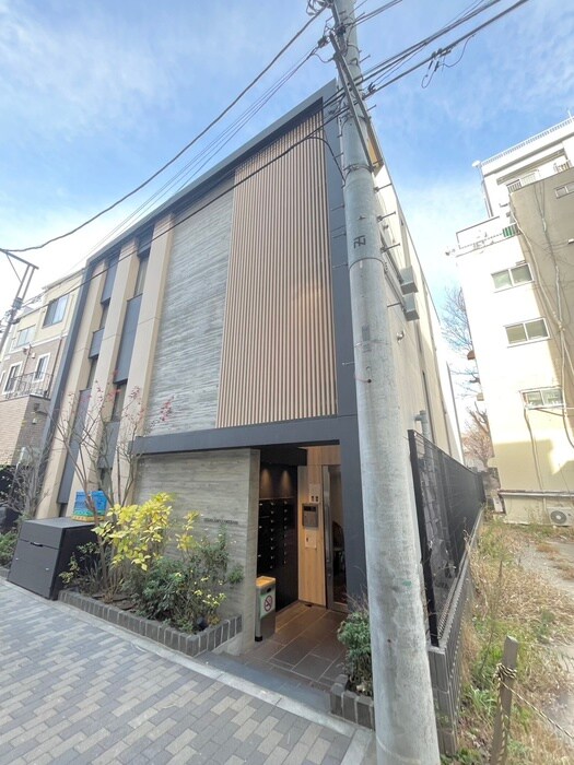 LEGALAND白山の物件外観写真