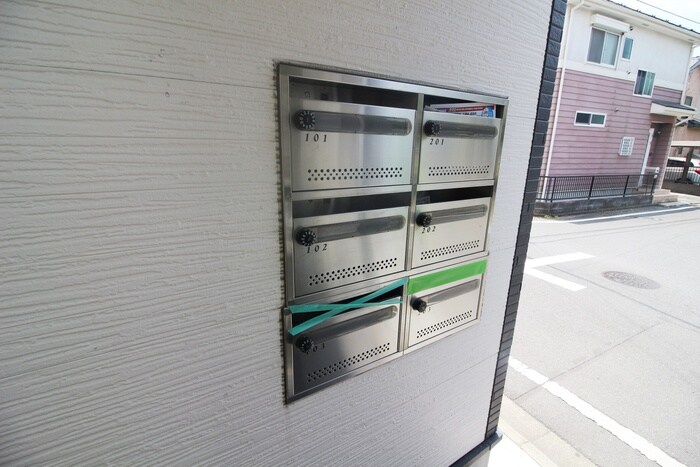 グリーンベルトの物件外観写真