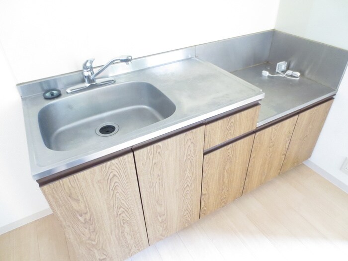 シャトル中山の物件内観写真