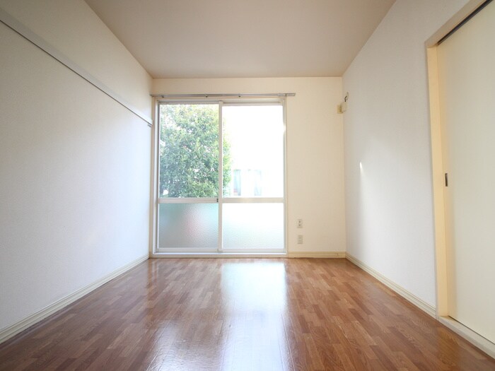 グレイスコ－トＢの物件内観写真