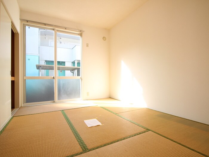 グレイスコ－トＢの物件内観写真