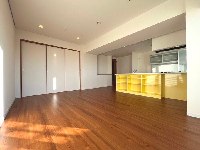 ﾛｲﾔﾙﾊﾟｰｸｽﾀﾜｰ南千住の物件内観写真