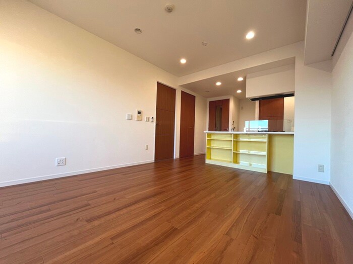 ﾛｲﾔﾙﾊﾟｰｸｽﾀﾜｰ南千住の物件内観写真