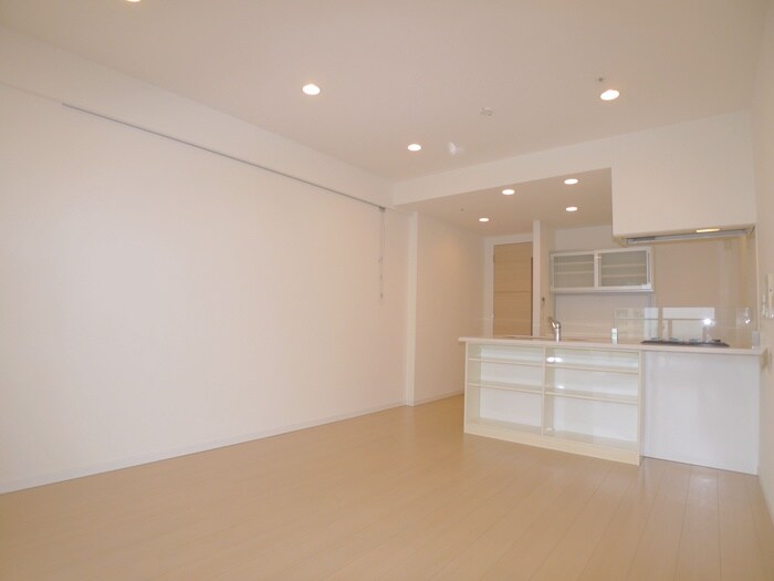 ﾛｲﾔﾙﾊﾟｰｸｽﾀﾜｰ南千住の物件内観写真