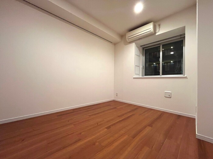 ﾛｲﾔﾙﾊﾟｰｸｽﾀﾜｰ南千住の物件内観写真