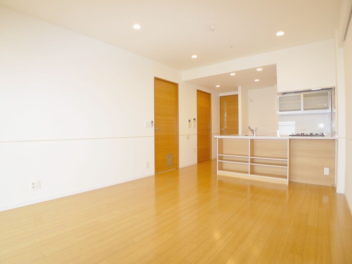 ﾛｲﾔﾙﾊﾟｰｸｽﾀﾜｰ南千住の物件内観写真