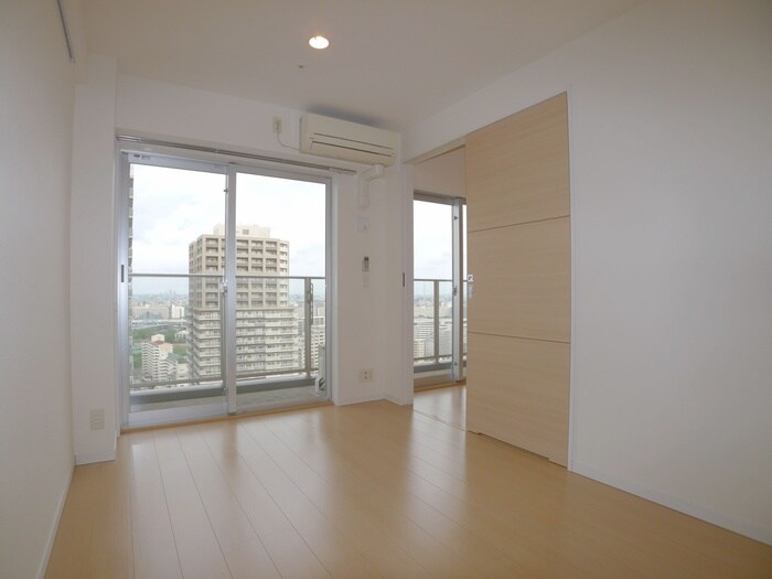 ﾛｲﾔﾙﾊﾟｰｸｽﾀﾜｰ南千住の物件内観写真