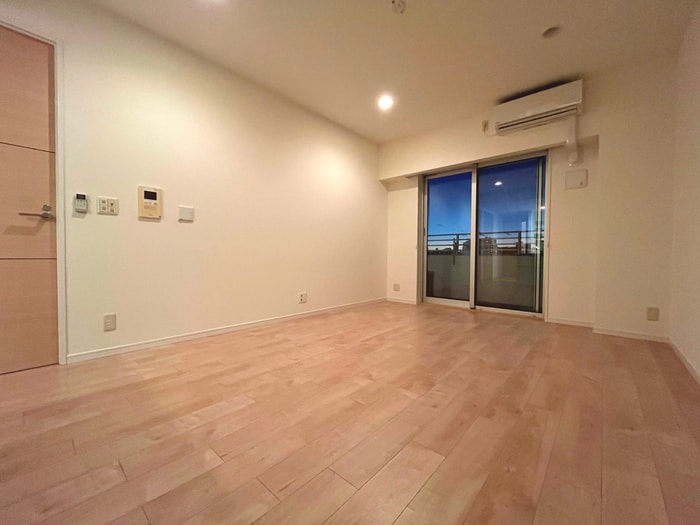 ﾛｲﾔﾙﾊﾟｰｸｽﾀﾜｰ南千住の物件内観写真