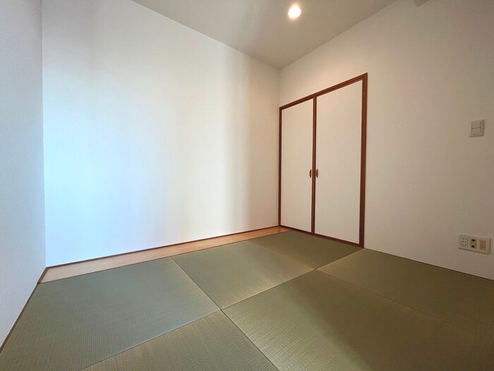 ﾛｲﾔﾙﾊﾟｰｸｽﾀﾜｰ南千住の物件内観写真