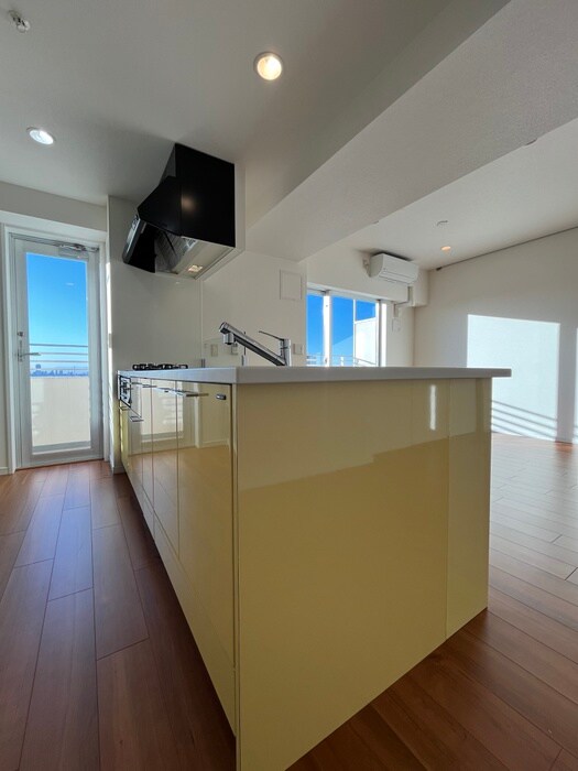 ﾛｲﾔﾙﾊﾟｰｸｽﾀﾜｰ南千住の物件内観写真