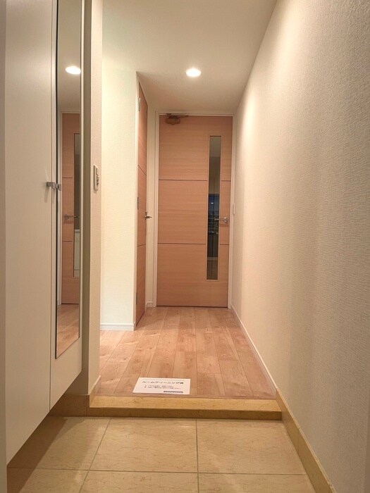 ﾛｲﾔﾙﾊﾟｰｸｽﾀﾜｰ南千住の物件内観写真