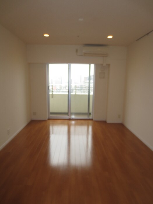 ﾛｲﾔﾙﾊﾟｰｸｽﾀﾜｰ南千住の物件内観写真