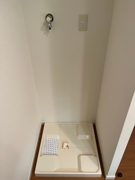 ﾛｲﾔﾙﾊﾟｰｸｽﾀﾜｰ南千住の物件内観写真