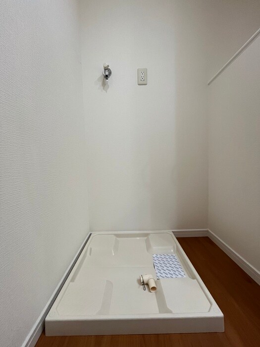 ﾛｲﾔﾙﾊﾟｰｸｽﾀﾜｰ南千住の物件内観写真