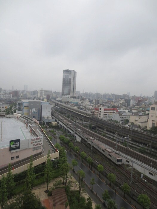ﾛｲﾔﾙﾊﾟｰｸｽﾀﾜｰ南千住の物件内観写真