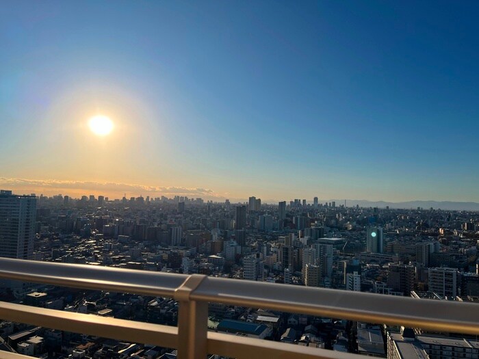 ﾛｲﾔﾙﾊﾟｰｸｽﾀﾜｰ南千住の物件内観写真