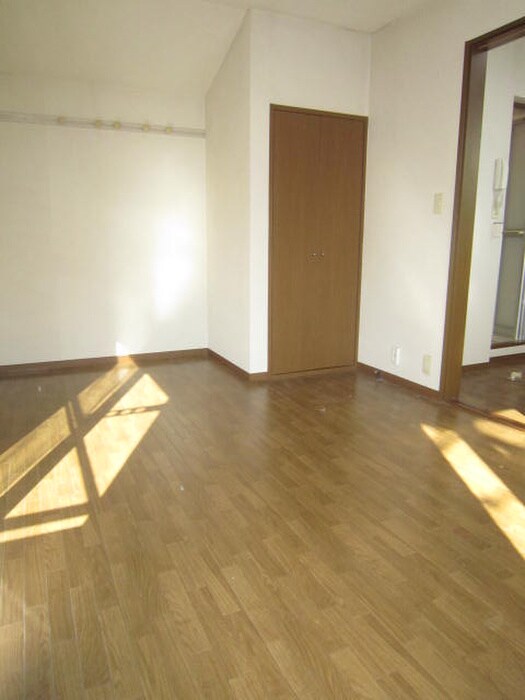 エステ－トピアペイザ－ジュの物件内観写真