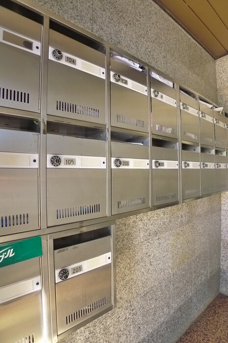 ソシオ国立の物件外観写真