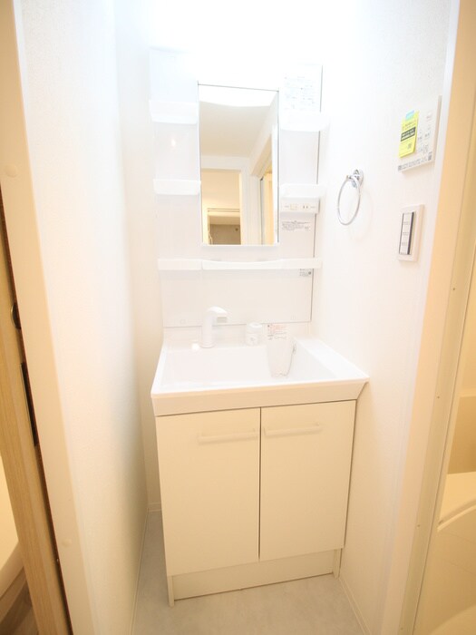 LANDS梅島の物件内観写真