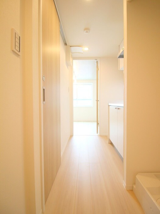 LANDS梅島の物件内観写真