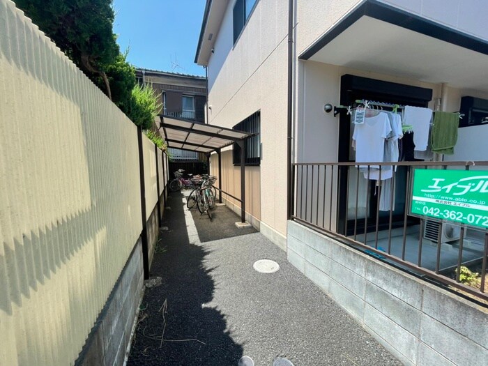 コ－ポソアラの物件外観写真