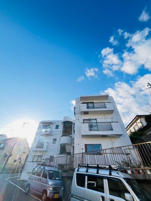 サンウォ－クヒルズ森崎　１０３の物件外観写真