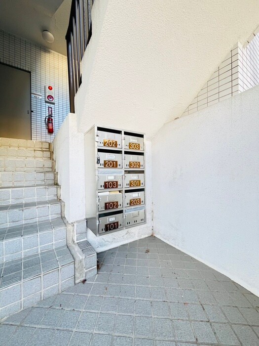 サンウォ－クヒルズ森崎　１０３の物件外観写真