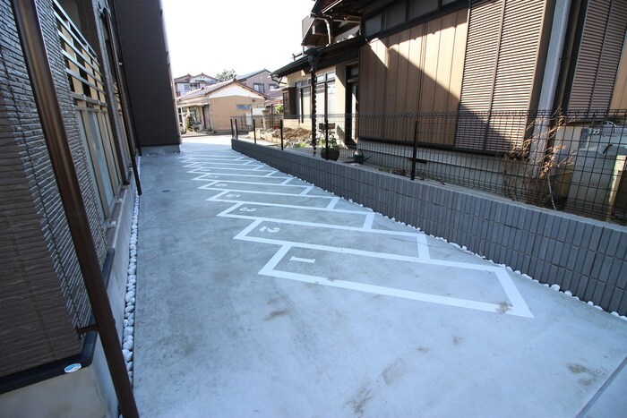 L´Appartement221の物件外観写真