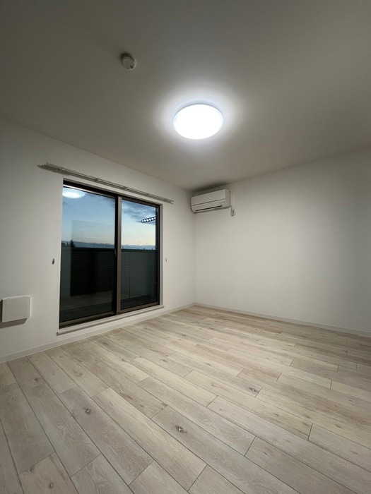 ジーメゾン西大宮の物件内観写真