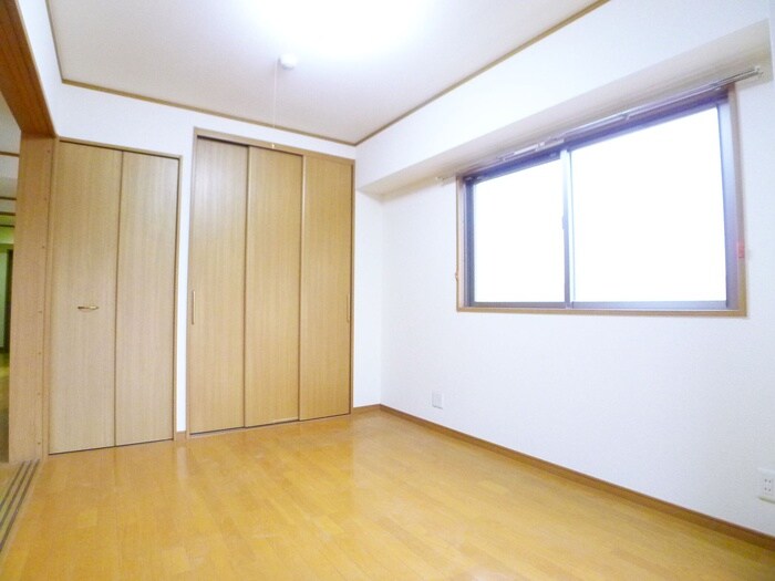 セントレジス・グランの物件内観写真