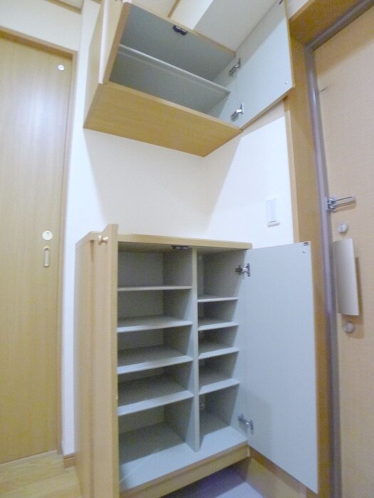 セントレジス・グランの物件内観写真