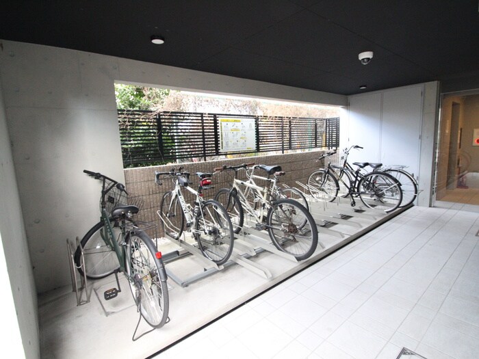 ウェルスクエアイズム高円寺の物件外観写真