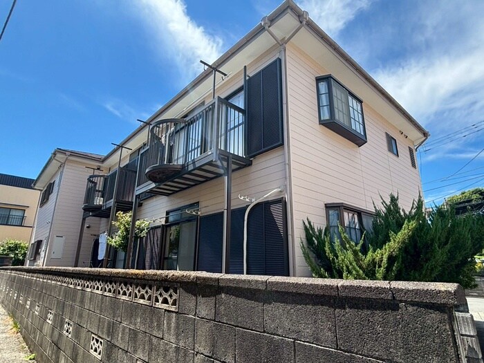 レジデンス数沢の物件外観写真