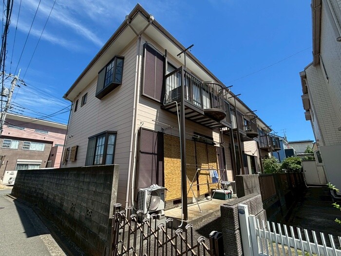 レジデンス数沢の物件外観写真