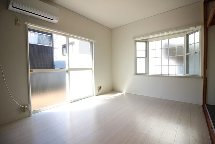 パレス金森台の物件内観写真