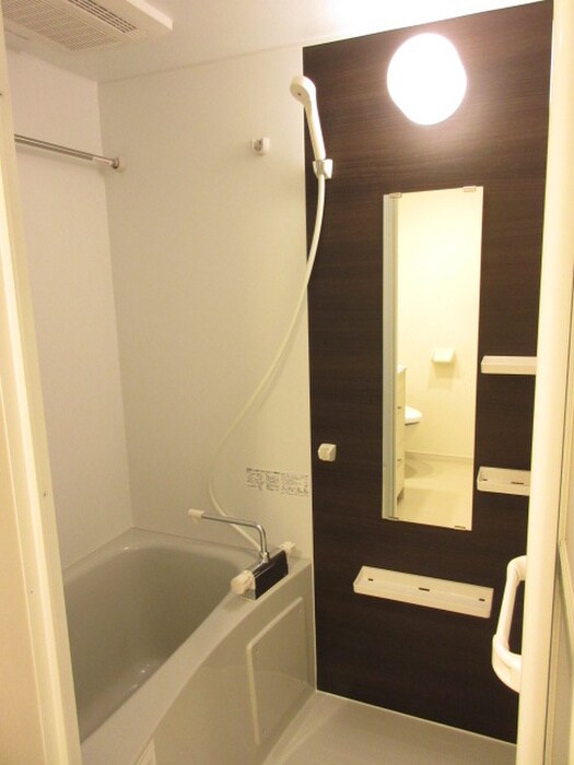 リブリ・アライの物件内観写真