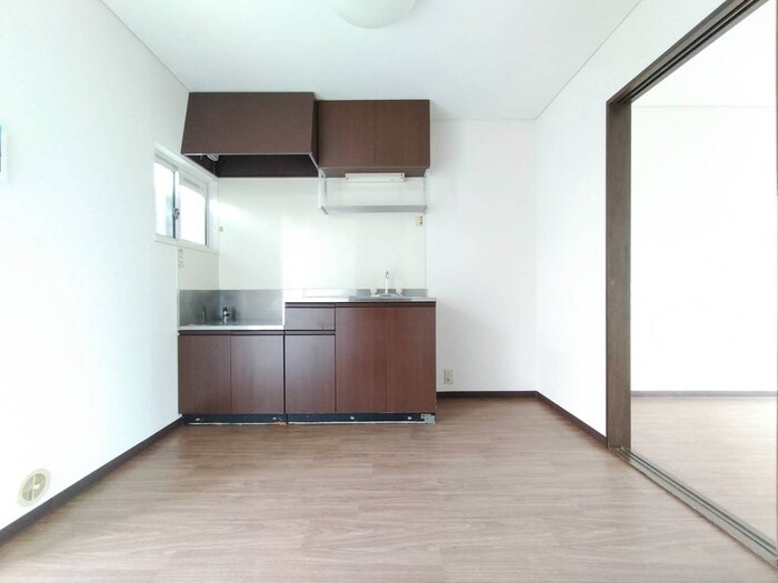 グローリーハイツの物件内観写真